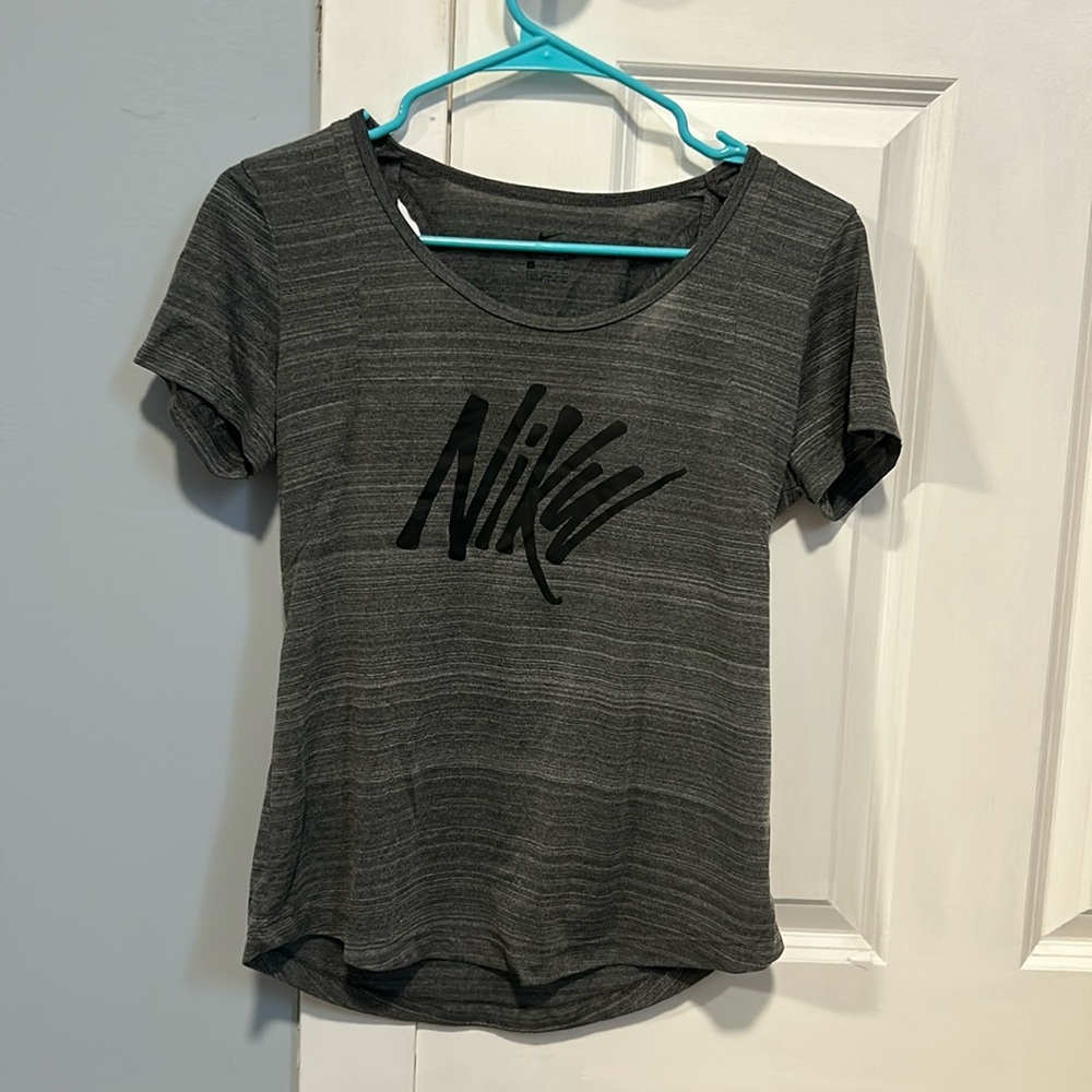 Nike workout tshirt open back